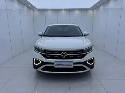 Volkswagen Tayron 2023, 42000 км, за 173800 CNY