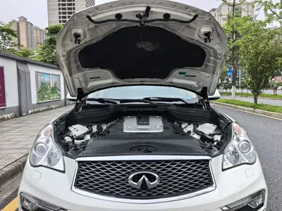 Infiniti QX50 2016, 129000 км, за 39800 CNY - фото 4