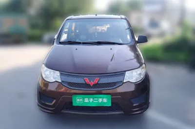 Wuling Hongguang 2015, 70300 км, за 23058.93 CNY