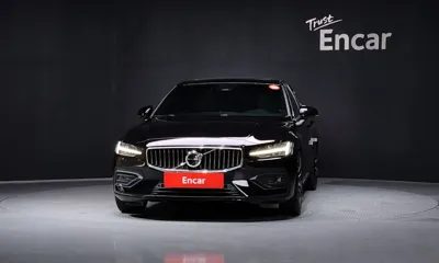 Volvo S60 2023, 31696 км, за 38990000 KRW