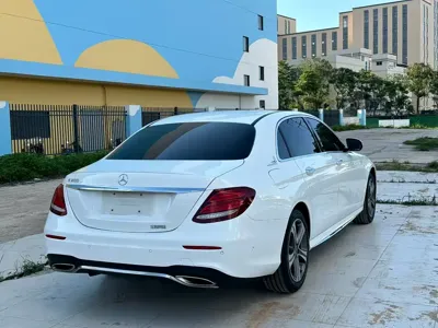 Mercedes-Benz E-Class 2019, 50000 км, за 156800 CNY