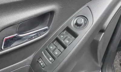 ChevroletGMDaewoo Trax 2019, 59976 км, за 9500000 KRW - фото 12
