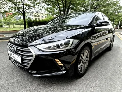 Hyundai Avante · 2016 год