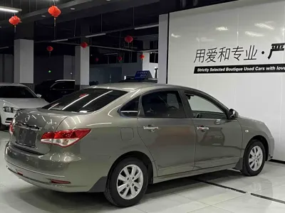 Nissan Sylphy 2017, 68000 км, за 32000 CNY