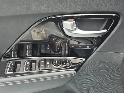 Kia Niro 2022, 12285 км, за 26300000 KRW - фото 16