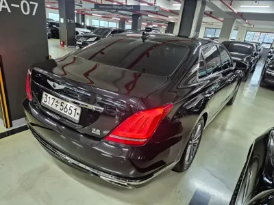 Genesis EQ900 2018, 130500 км, за 17900000 KRW