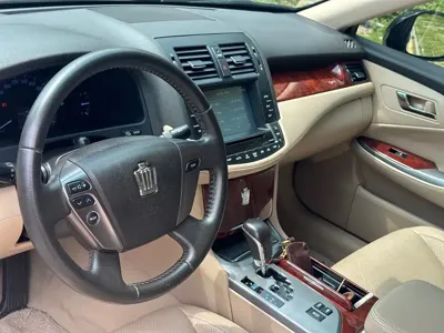 Toyota Crown 2015, 56000 км, за 118000 CNY - фото 3
