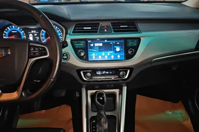 Geely Auto Vision X3 2017, 78600 км, за 44479.11 CNY - фото 15