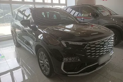 Ford Equator 2023, 54100 км, за 132506.69 CNY