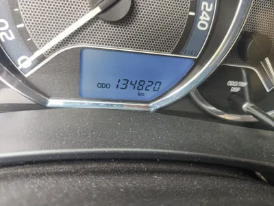 Toyota Corolla 2014, 134800 км, за 53146.52 CNY - фото 11