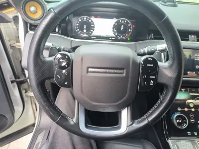 Land Rover Evoque 2020, 115700 км, за 97700 CNY - фото 11