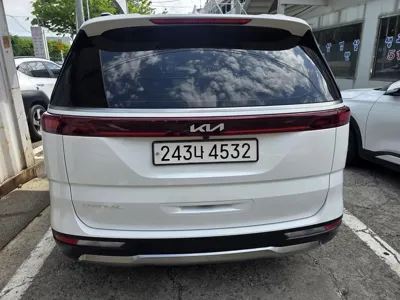 Kia Canival 2023, 47280 км, за 31500000 KRW