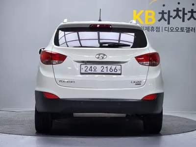 Hyundai Tucson 2012, 109046 км, за 5500000 KRW - фото 3