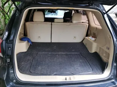 Toyota Highlander 2018, 68400 км, за 107000 CNY