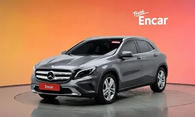 Mercedes-Benz GLA-Class · 2015 год