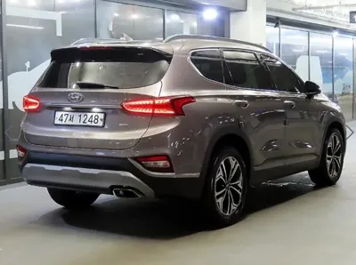 Hyundai Santafe 2019, 222898 км, за 14990000 KRW