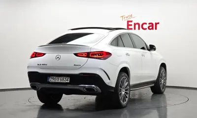 Mercedes-Benz GLE-Class 2023, 65870 км, за 72900000 KRW