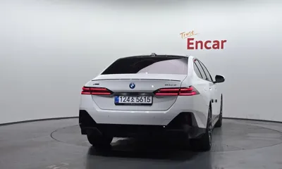 BMW 5-Series 2026, 7176 км, за 86500000 KRW