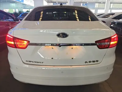 Ford Escort 2019, 59500 км, за 32200 CNY