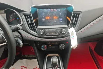 Chevrolet Monza 2019, 118500 км, за 42004.65 CNY - фото 15