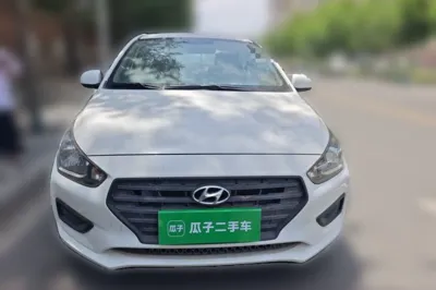 Hyundai Verna (older generation) 2017, 33900 км, за 25680.81 CNY - фото 8