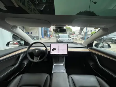 Tesla Model 3 2021, 141000 км, за 103800 CNY - фото 10