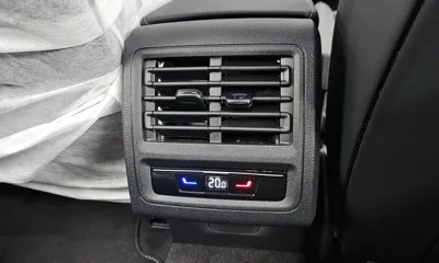 Volkswagen Golf 2026, 16 км, за 39990000 KRW - фото 19