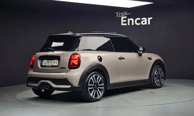 MINI Cooper 2024, 18484 км, за 27900000 KRW