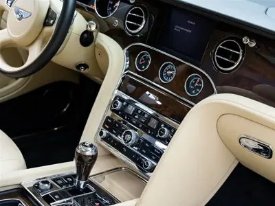 Bentley Mulsanne 2016, 22000 км, за 1388000 CNY - фото 19