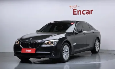 BMW 7-Series · 2011 год