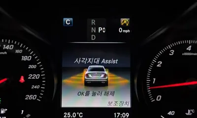 Mercedes-Benz C-Class 2017, 142813 км, за 13500000 KRW - фото 17