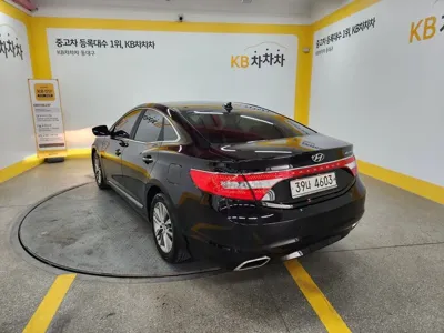 Hyundai Grandeur 2017, 102855 км, за 8200000 KRW