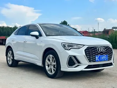 Audi Q3 Sportback 2022, 29000 км, за 228800 CNY - фото 3