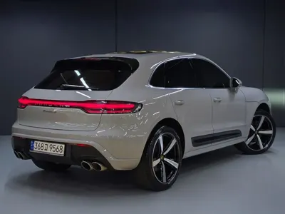 Porsche Macan 2023, 18980 км, за 92000000 KRW