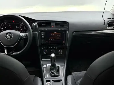 Volkswagen Golf 2019, 30000 км, за 61400 CNY - фото 7