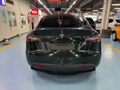 Tesla Model Y 2023, 20000 км, за 179800 CNY