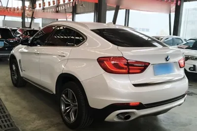BMW X6 2015, 125000 км, за 134389.05 CNY