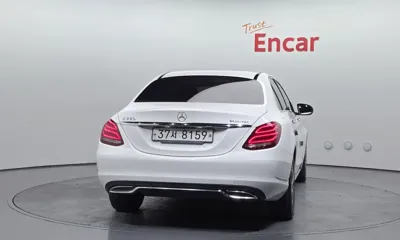 Mercedes-Benz C-Class 2015, 70603 км, за 14500000 KRW