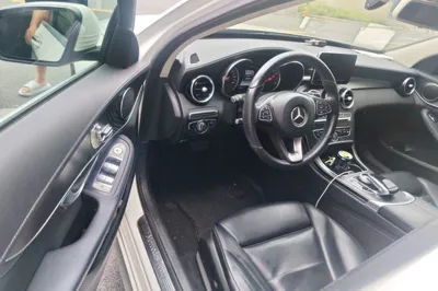 Mercedes-Benz C-Class 2017, 140500 км, за 69923.91 CNY - фото 16