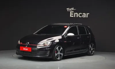Volkswagen Golf · 2015 год