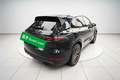 Porsche Cayenne 2023, 43100 км, за 600846.46 CNY - фото 6