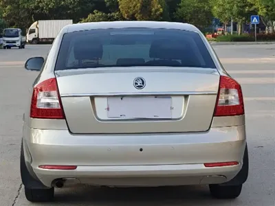 Skoda Octavia 2014, 130000 км, за 16800 CNY - фото 4