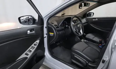 Hyundai Accent 2017, 62856 км, за 5500000 KRW - фото 10