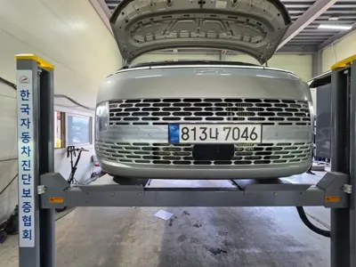 Hyundai Staria · 2023 год