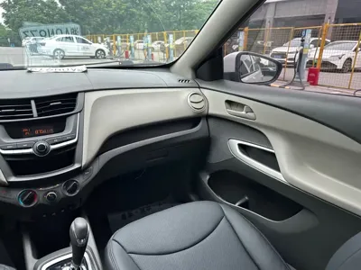 Chevrolet Sail 2016, 120000 км, за 9800 CNY - фото 13