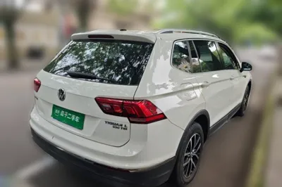Volkswagen Tiguan L 2017, 61900 км, за 74774.54 CNY