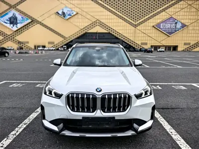 BMW X1 2023, 28000 км, за 219800 CNY