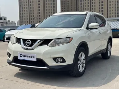 Nissan X-Trail · 2015 год