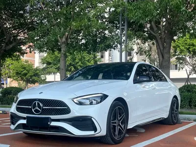 Mercedes-Benz C-Class · 2023 год