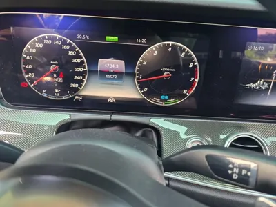 Mercedes-Benz E-Class 2019, 65072 км, за 29200000 KRW